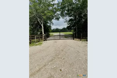 104 County Road 149, Hallettsville, TX 77964 - Photo 3