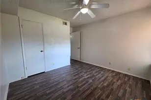 1802 Azalea Dr, Temple, TX 76502 - Photo 11