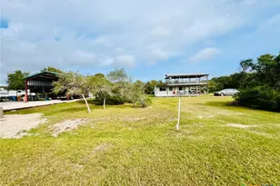 56 Rutherford, Port O'Connor, TX 77982 - Photo 35