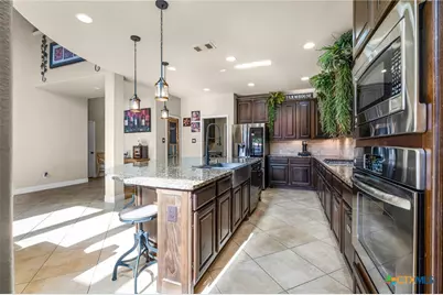 2351 Oak Crossing, New Braunfels, TX 78132 - Photo 13