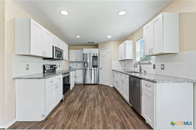 9305 Devonshire Court, Killeen, TX 76542 - Photo 9