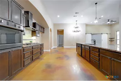 2062 Italia, New Braunfels, TX 78132 - Photo 7
