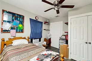 1308 E Park Ave, Victoria, TX 77901 - Photo 17