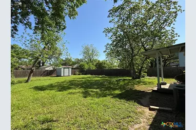 1308 E Park Avenue, Victoria, TX 77901 - Photo 23