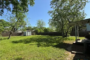 1308 E Park Ave, Victoria, TX 77901 - Photo 23