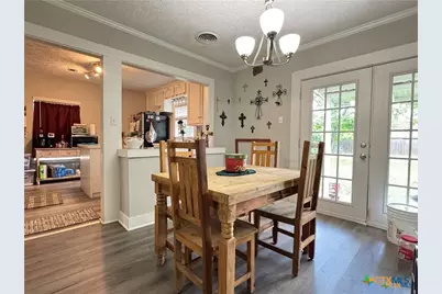 1308 E Park Avenue, Victoria, TX 77901 - Photo 7