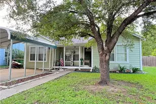 1308 E Park Ave, Victoria, TX 77901 - Photo 1