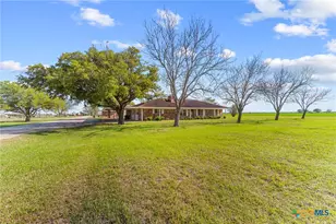 5629 US-59, Edna, TX 77957 - Photo 27