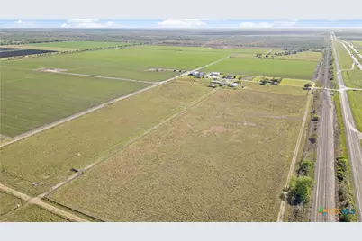 5629 Us-59, Edna, TX 77957 - Photo 13