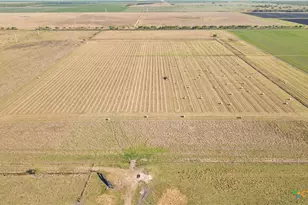 5629 US-59, Edna, TX 77957 - Photo 19