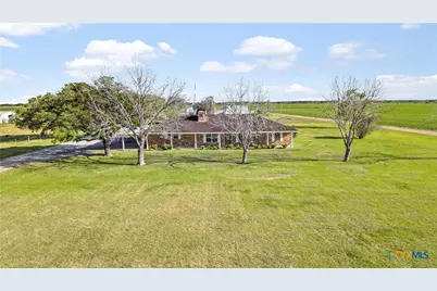 5629 Us-59, Edna, TX 77957 - Photo 17