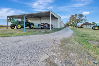 5629 Us-59, Edna, TX 77957 - Photo 43