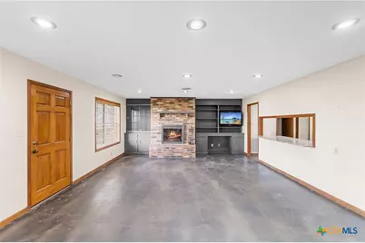 5629 Us-59, Edna, TX 77957 - Photo 29