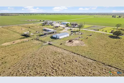 5629 Us-59, Edna, TX 77957 - Photo 3