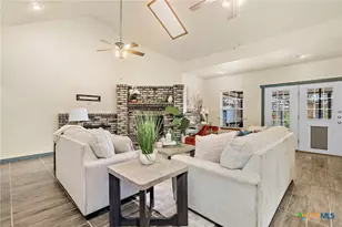 711 Mueller St, Copperas Cove, TX 76522 - Photo 11