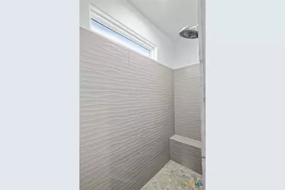 103 Dripping Spring, Victoria, TX 77904 - Photo 17