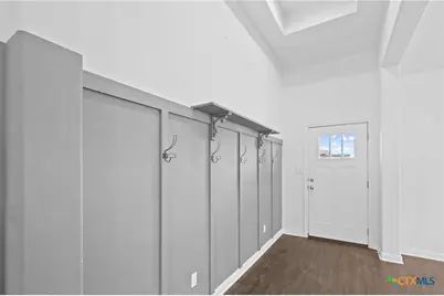 103 Dripping Spring, Victoria, TX 77904 - Photo 9