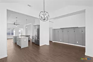 103 Dripping Spring, Victoria, TX 77904 - Photo 3