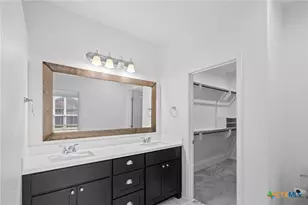 103 Dripping Spring, Victoria, TX 77904 - Photo 5