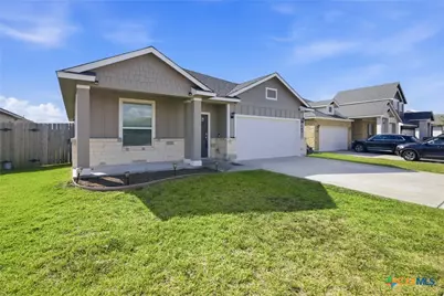 103 Dripping Spring, Victoria, TX 77904 - Photo 3