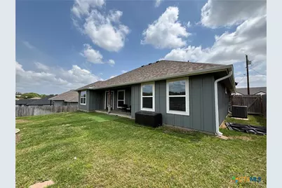 1313 Sandstone Cove, Lampasas, TX 76550 - Photo 17