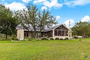 204 Kendall Jackson, Comfort, TX 78013 - Photo 7