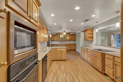 311 Weiss Road, New Braunfels, TX 78130 - Photo 9