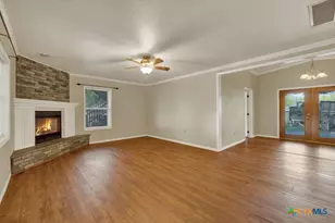 311 Weiss Rd, New Braunfels, TX 78130 - Photo 5