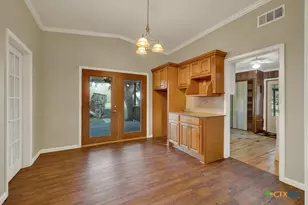 311 Weiss Rd, New Braunfels, TX 78130 - Photo 7