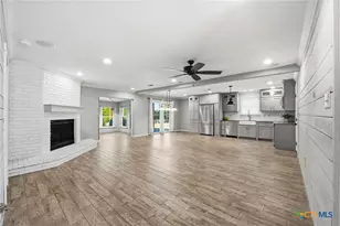 3624 Fox Run, Schertz, TX 78108 - Photo 5