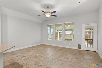 1317 Rolling Field, New Braunfels, TX 78132 - Photo 11