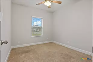 1317 Rolling Fld, New Braunfels, TX 78132 - Photo 11