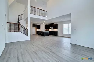 762 Groudsel Ave, New Braunfels, TX 78130 - Photo 11