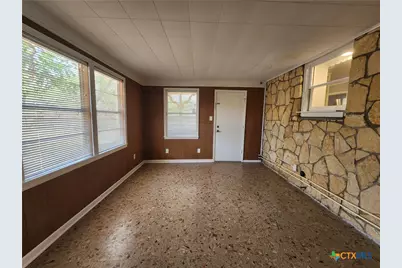 564 Laurel Lane, New Braunfels, TX 78130 - Photo 9