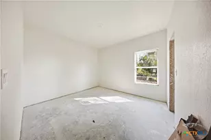 704 Norris Ave, Killeen, TX 76541 - Photo 37