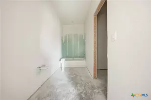 704 Norris Ave, Killeen, TX 76541 - Photo 43