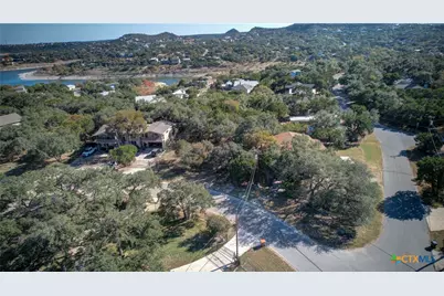 1042 Janet Drive, Canyon Lake, TX 78133 - Photo 9