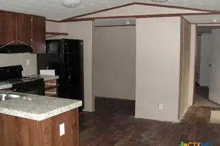 200 Buck Trail, Canyon Lake, TX 78133 - Photo 9