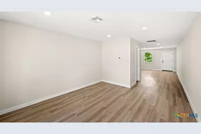 715 W Hopkins Street #103, San Marcos, TX 78666 - Photo 21