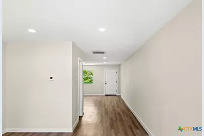 715 W Hopkins Street #103, San Marcos, TX 78666 - Photo 13