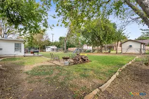 3913 Dove Ln, Temple, TX 76502 - Photo 29