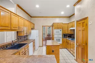 1904 Jaguar Cir, Harker Heights, TX 76548 - Photo 7