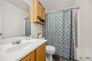 1217 E Avenue H, Nolanville, TX 76559 - Photo 7