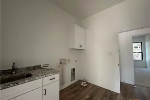 818 Eagle Hts Dr, Salado, TX 76571 - Photo 13