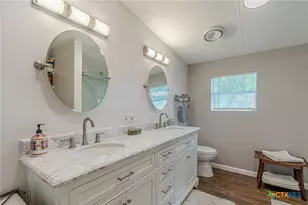 384 Placid Cove Dr, New Braunfels, TX 78130 - Photo 23