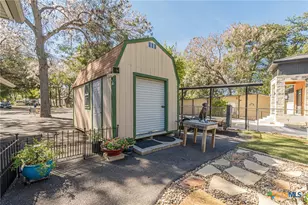 384 Placid Cove Dr, New Braunfels, TX 78130 - Photo 11