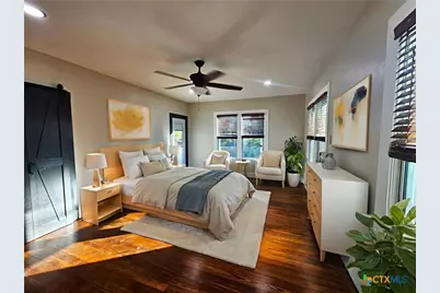 624 S Austin Street, Seguin, TX 78155 - Photo 17