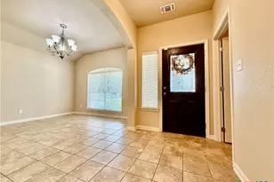 237 Cobble Stone Ct, Victoria, TX 77904 - Photo 5