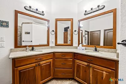 2308 Megan, New Braunfels, TX 78130 - Photo 15