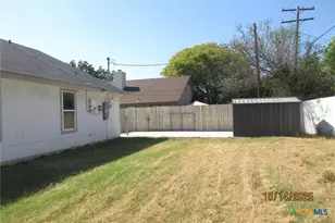 2703 Taft St, Killeen, TX 76543 - Photo 23